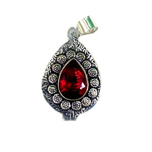 Mozambique Garnet Gemstone Pendant